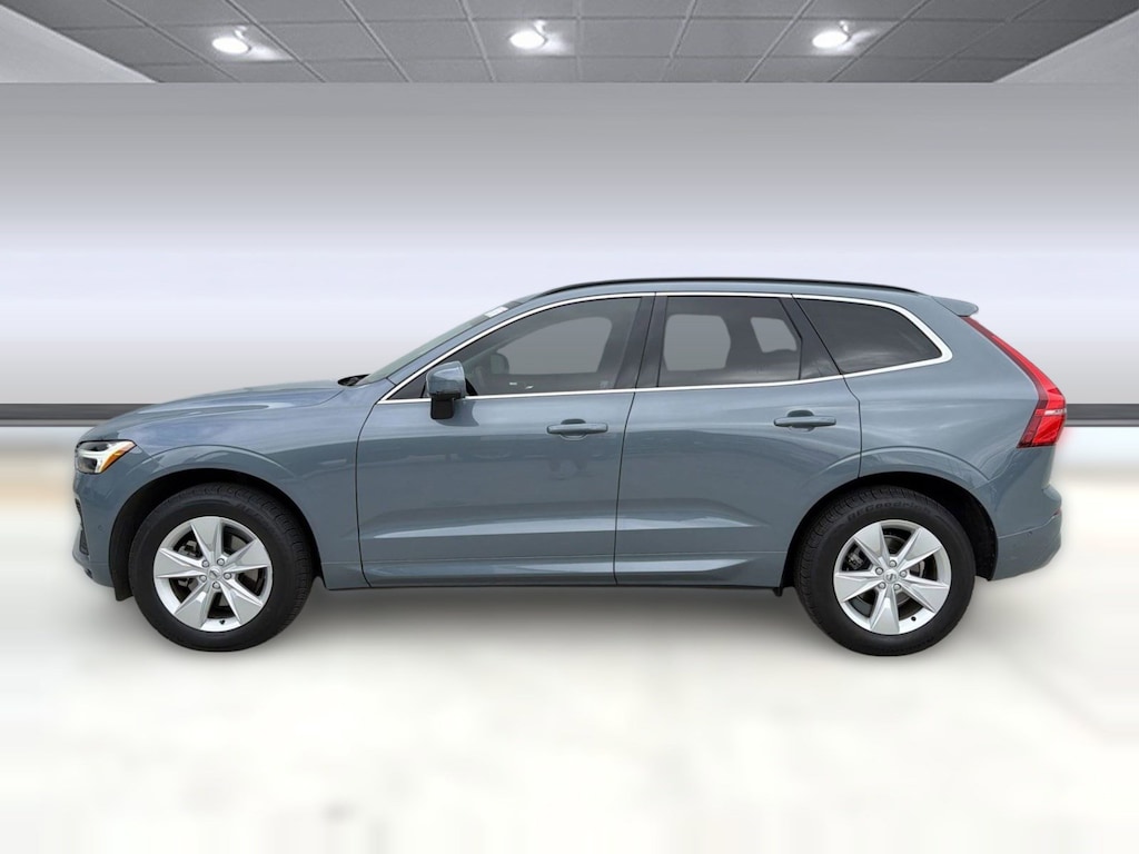 Certified 2022 Volvo XC60 Momentum SUV