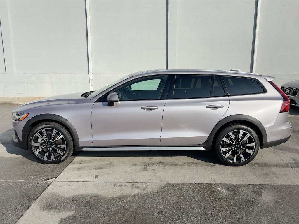 Certified 2026 Volvo V60 Cross Country Ultra Wagon
