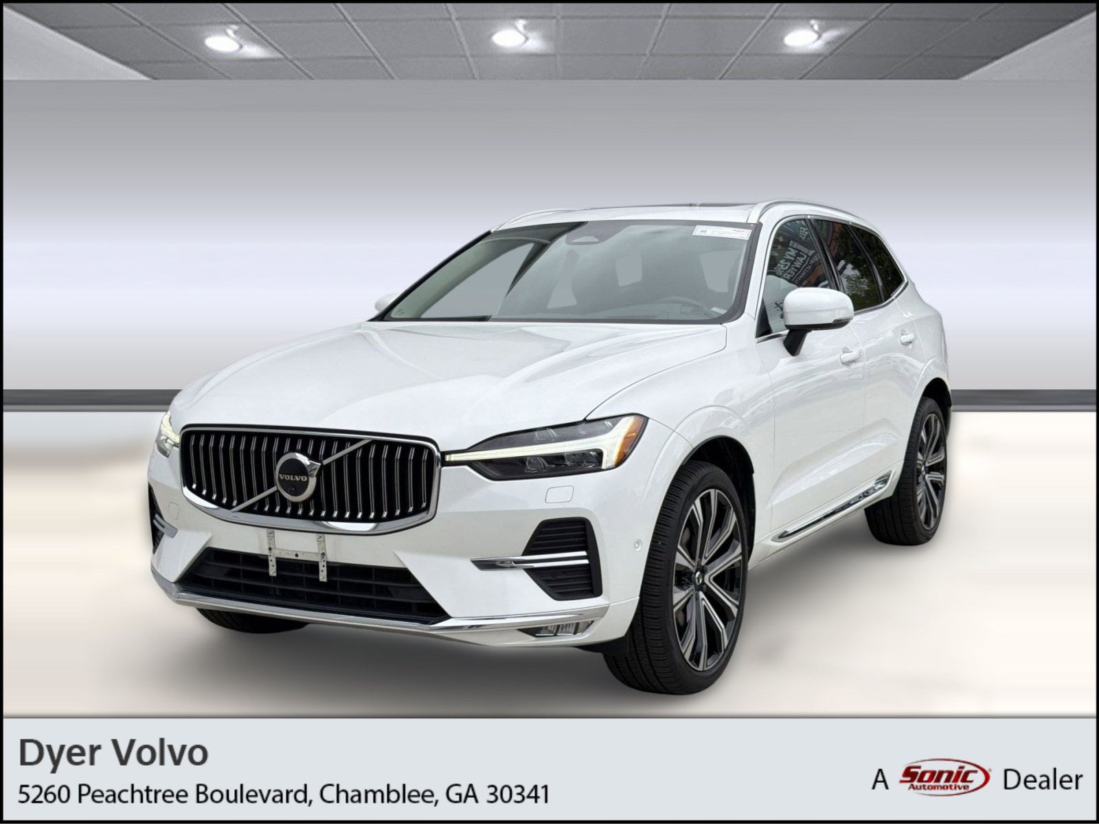 2023 Volvo XC60 B5 Ultimate Bright Theme AWD's photo