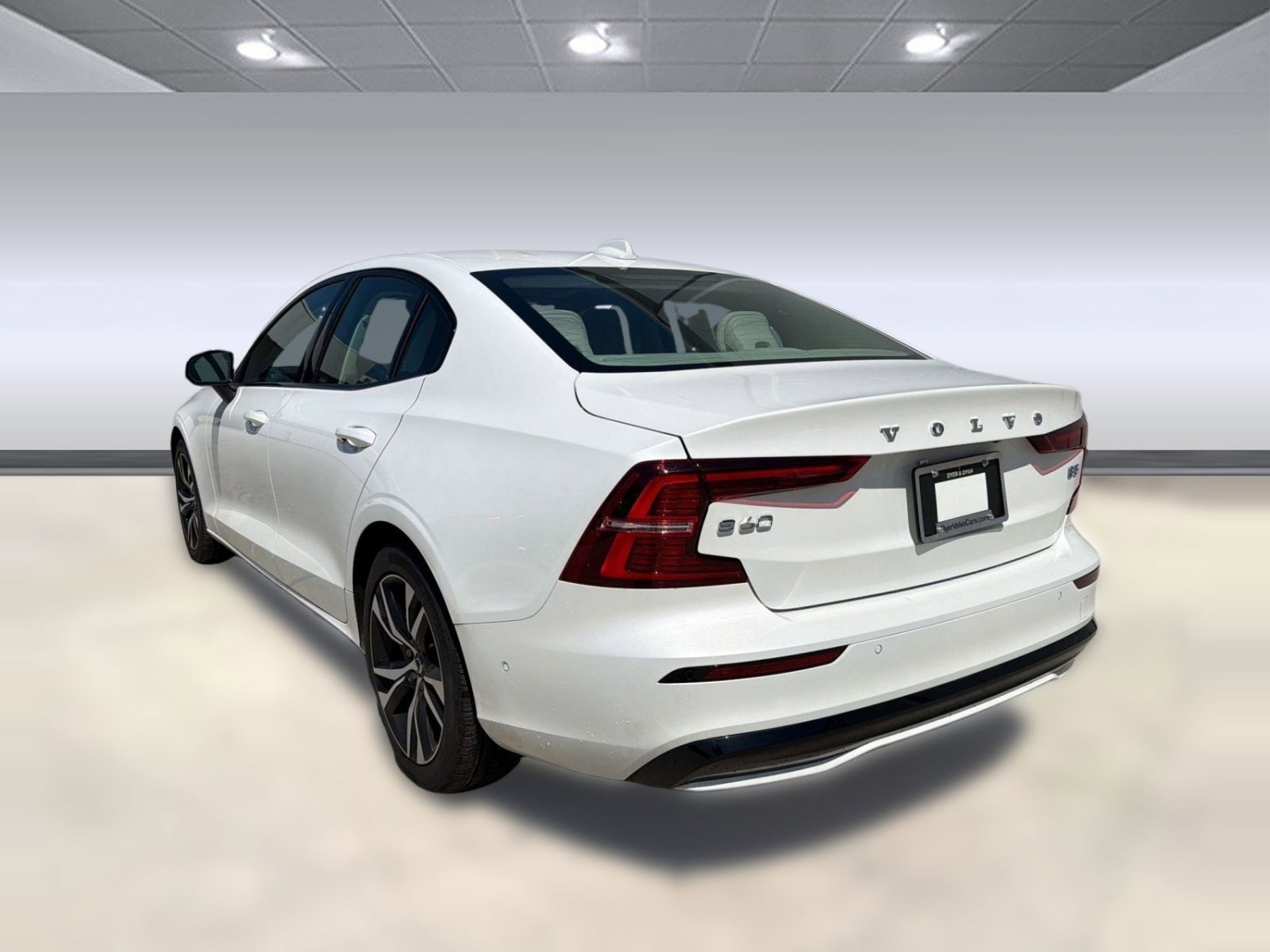 S60 Plus Dark Theme Sedan