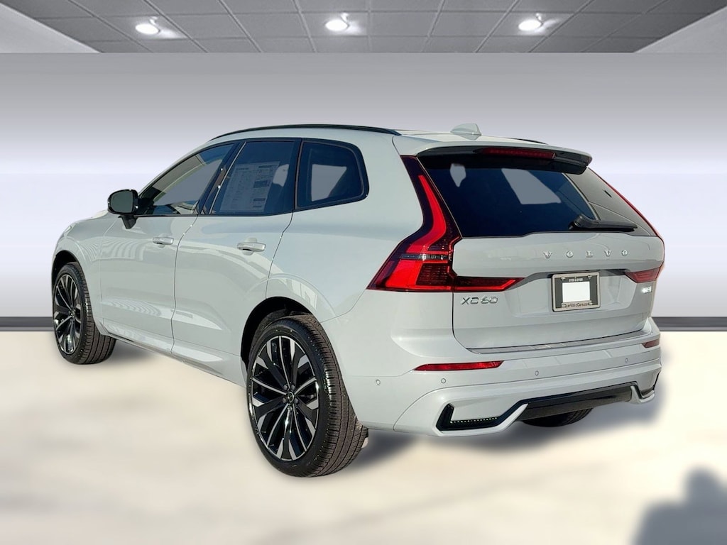 New 2026 Volvo XC60 B5 Ultra SUV