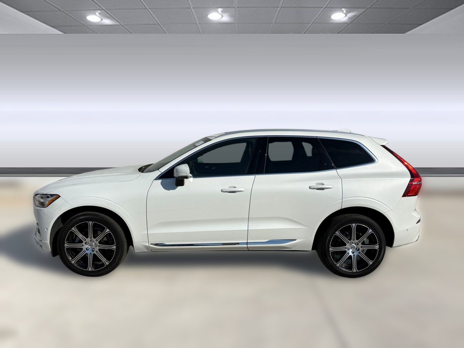 2021 Volvo XC60 Inscription photo 2