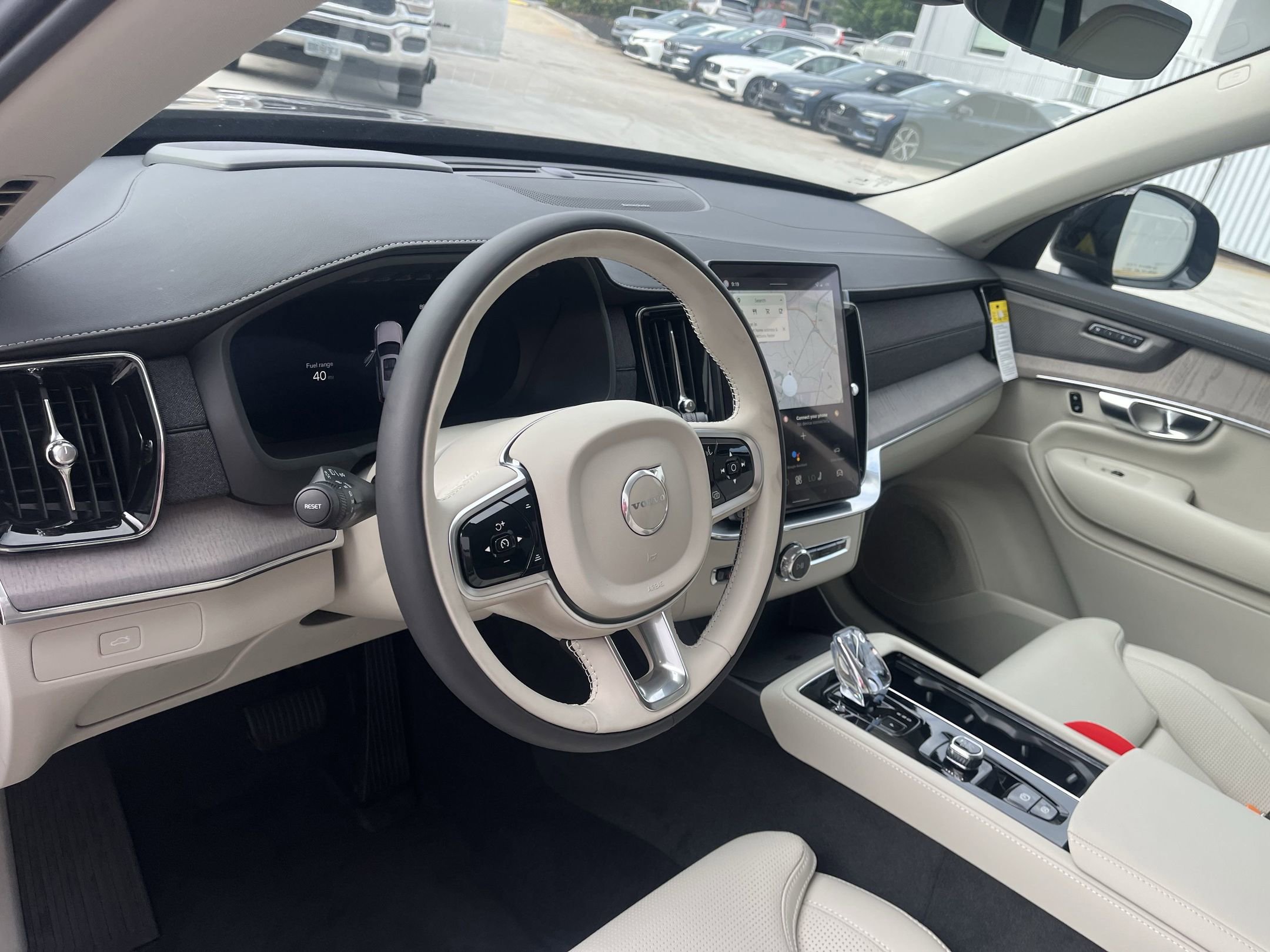 2026 Volvo XC90 photo 3