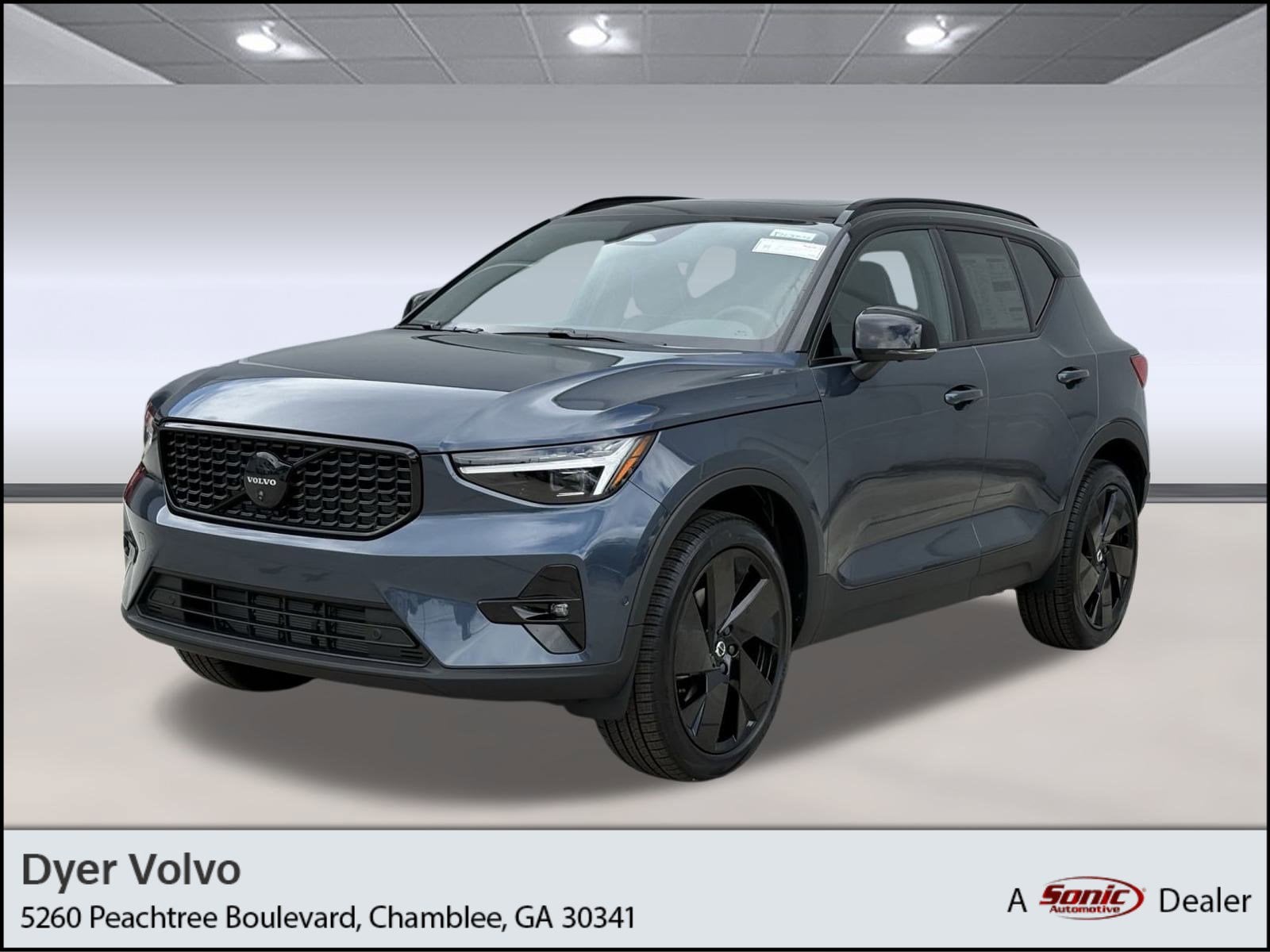 2026 Volvo XC40 Ultra Black Edition's photo