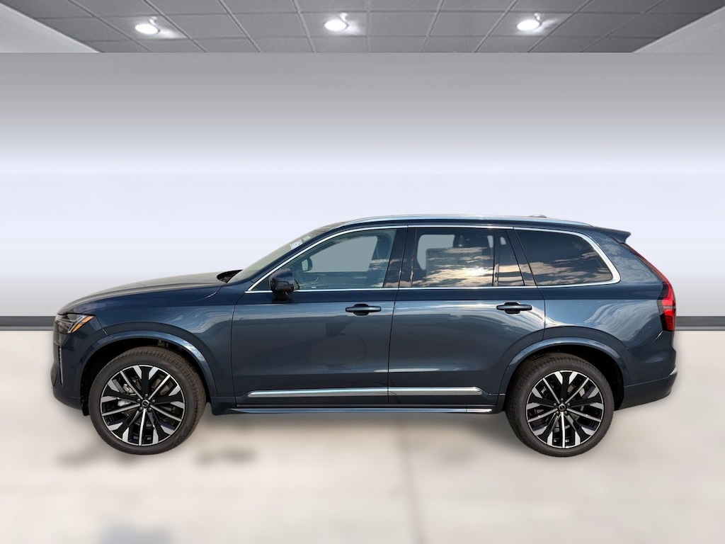 New 2026 Volvo XC90 B5 Core SUV