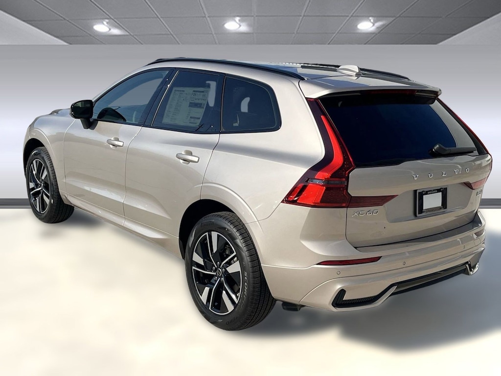 Used 2026 Volvo XC60 B5 Core SUV