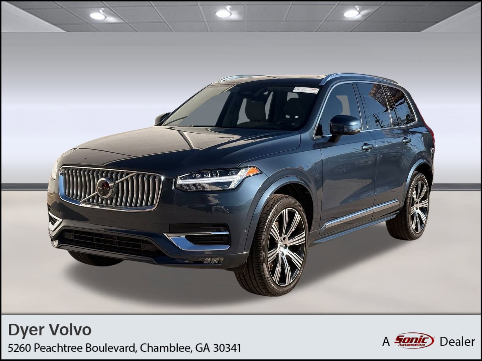 2024 Volvo XC90 Plus's photo
