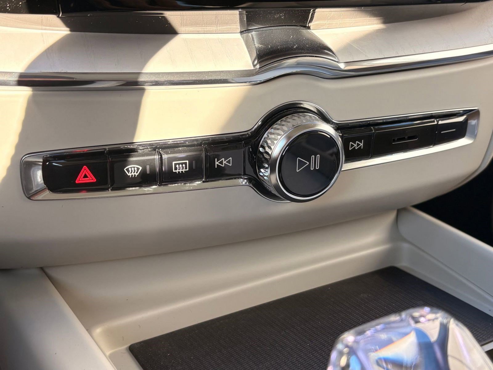 2026 Volvo XC60 Ultra - Photo 18