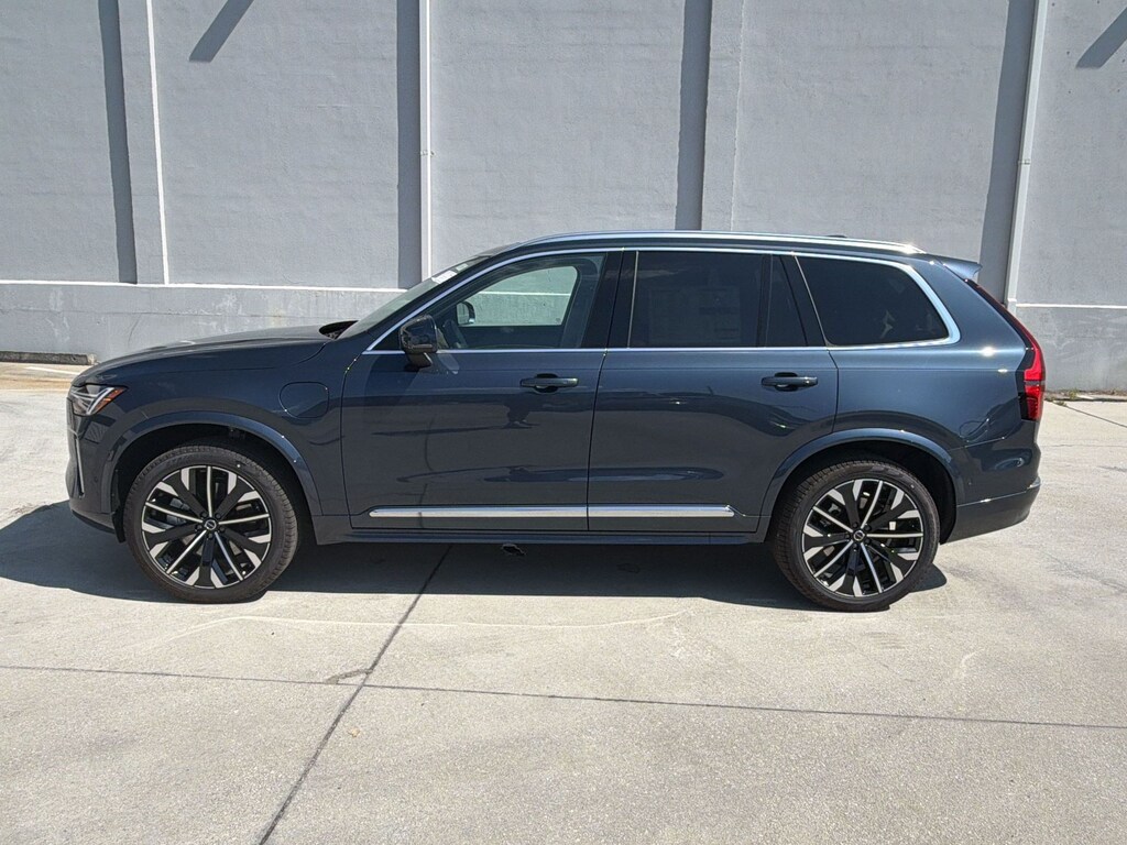 New 2026 Volvo XC90 plug-in hybrid T8 Ultra 7-Seater SUV