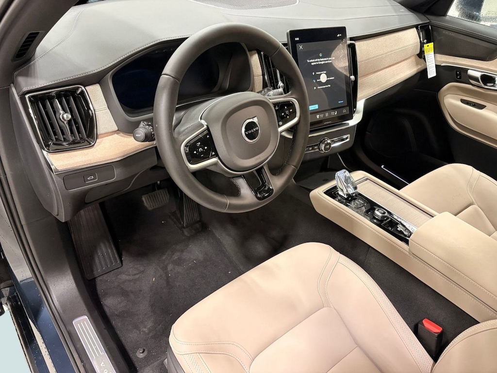 New 2026 Volvo XC90 B6 Plus 7-Seater SUV