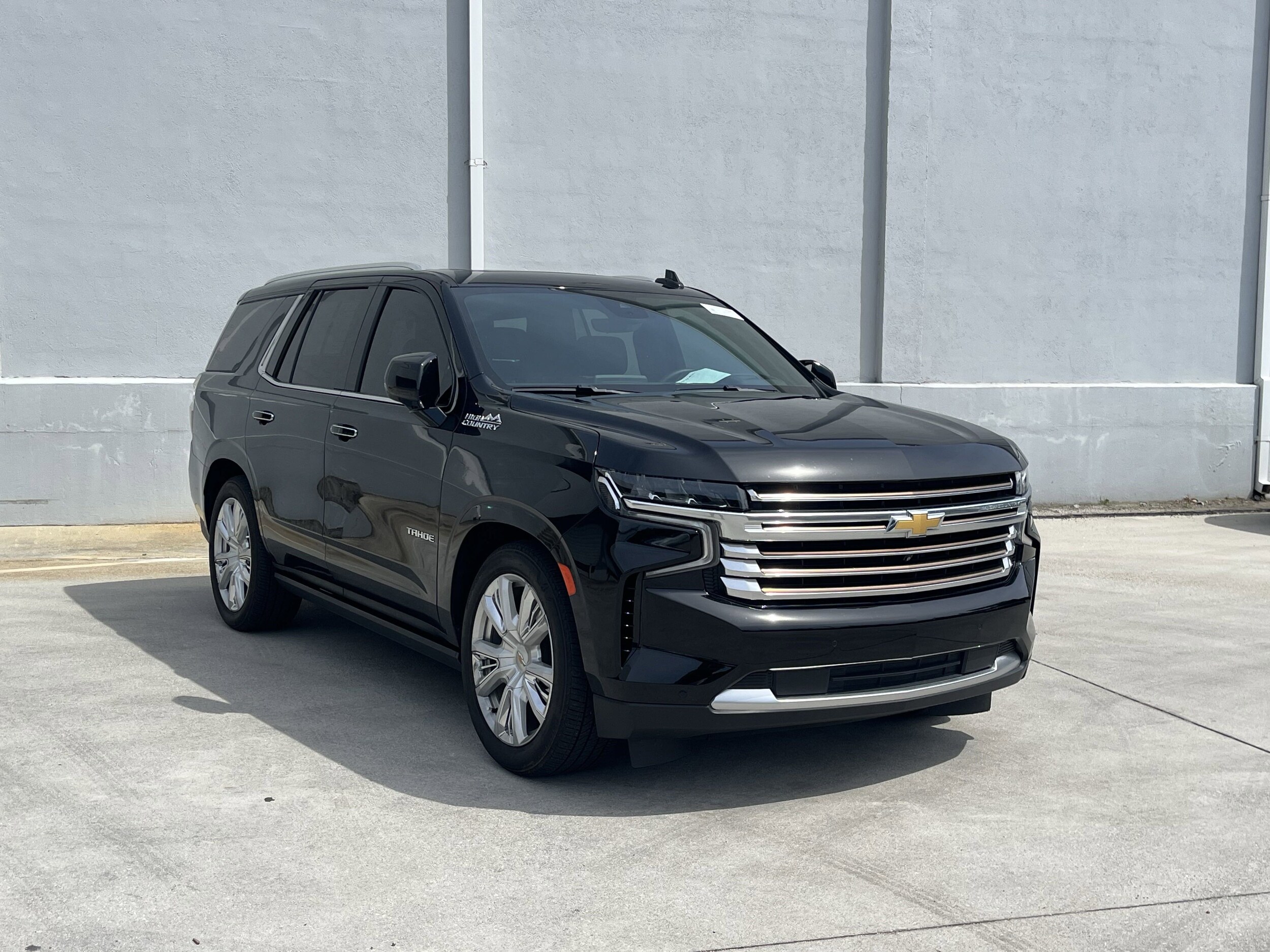 Used 2024 Chevrolet Tahoe High Country with VIN 1GNSCTKL6RR149487 for sale in Chamblee, GA