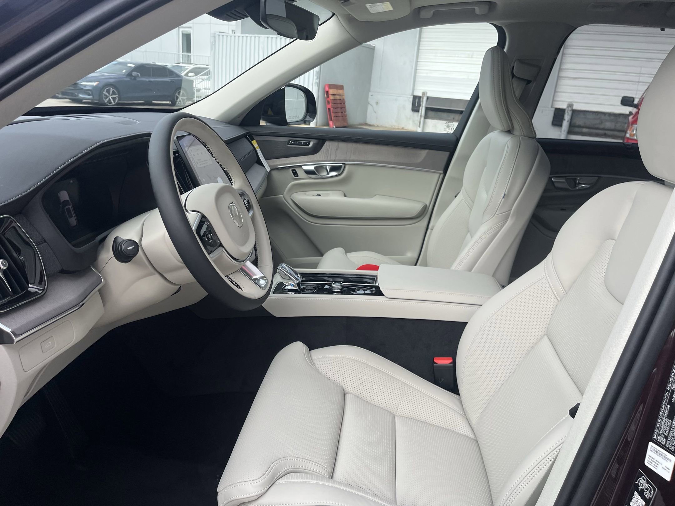 2026 Volvo XC90 photo 4