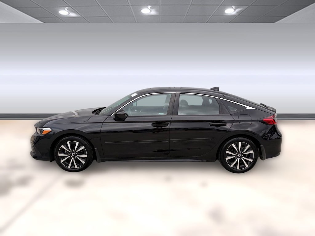 Used 2024 Honda Civic EX-L Hatchback