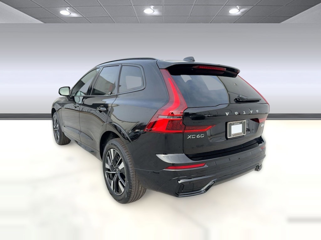 New 2026 Volvo XC60 B5 Plus SUV