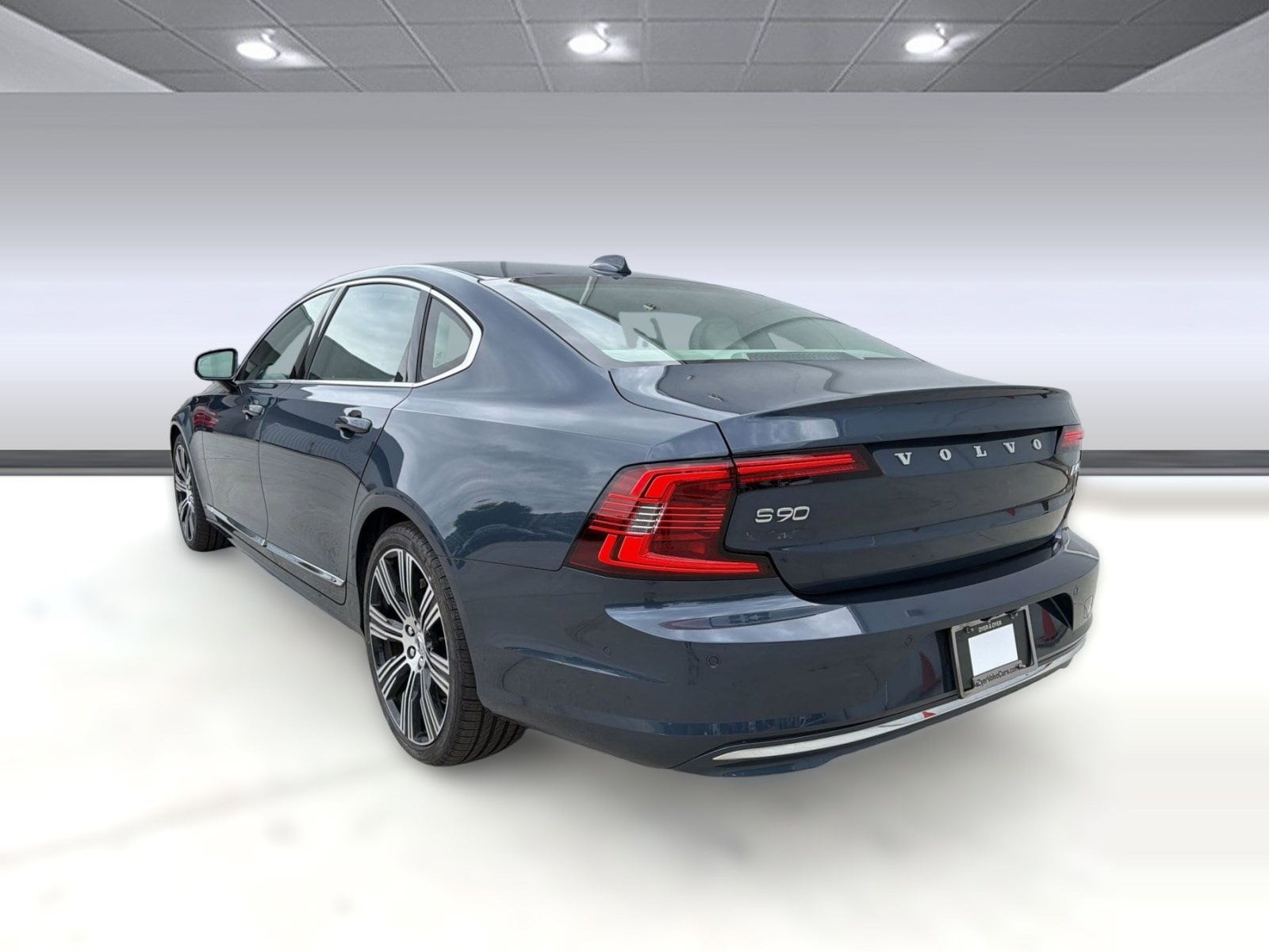 S90 Ultimate Sedan