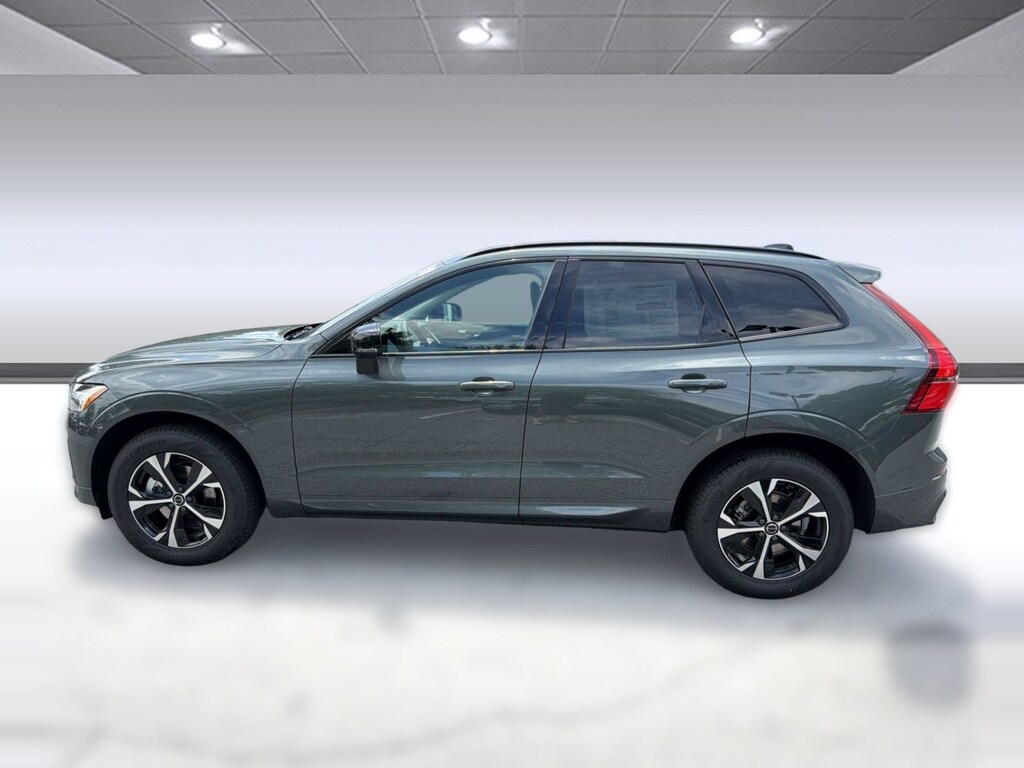 New 2026 Volvo XC60 B5 Core SUV