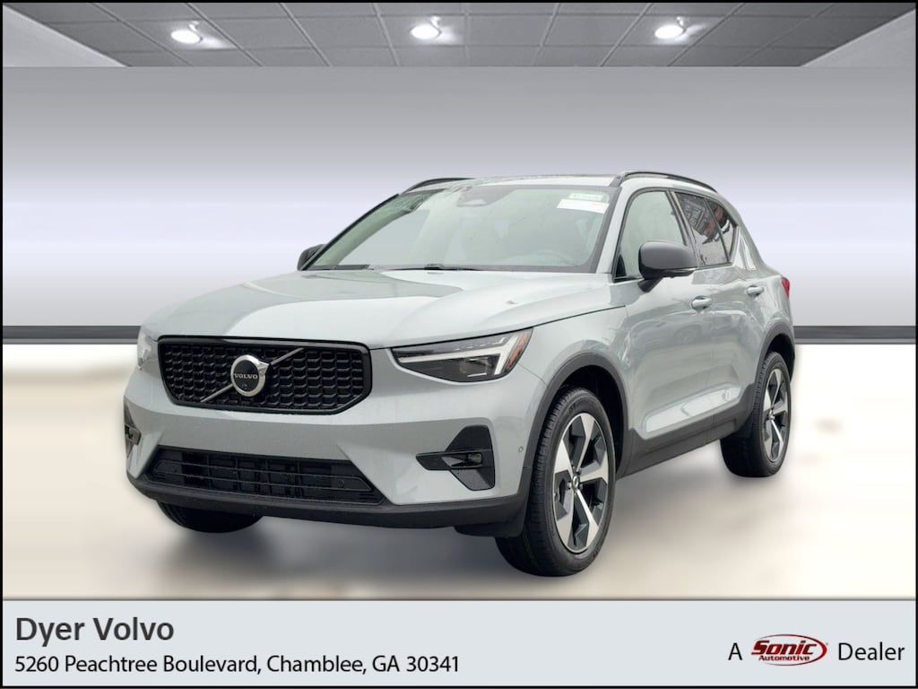 New 2026 Volvo XC40 B5 Plus SUV