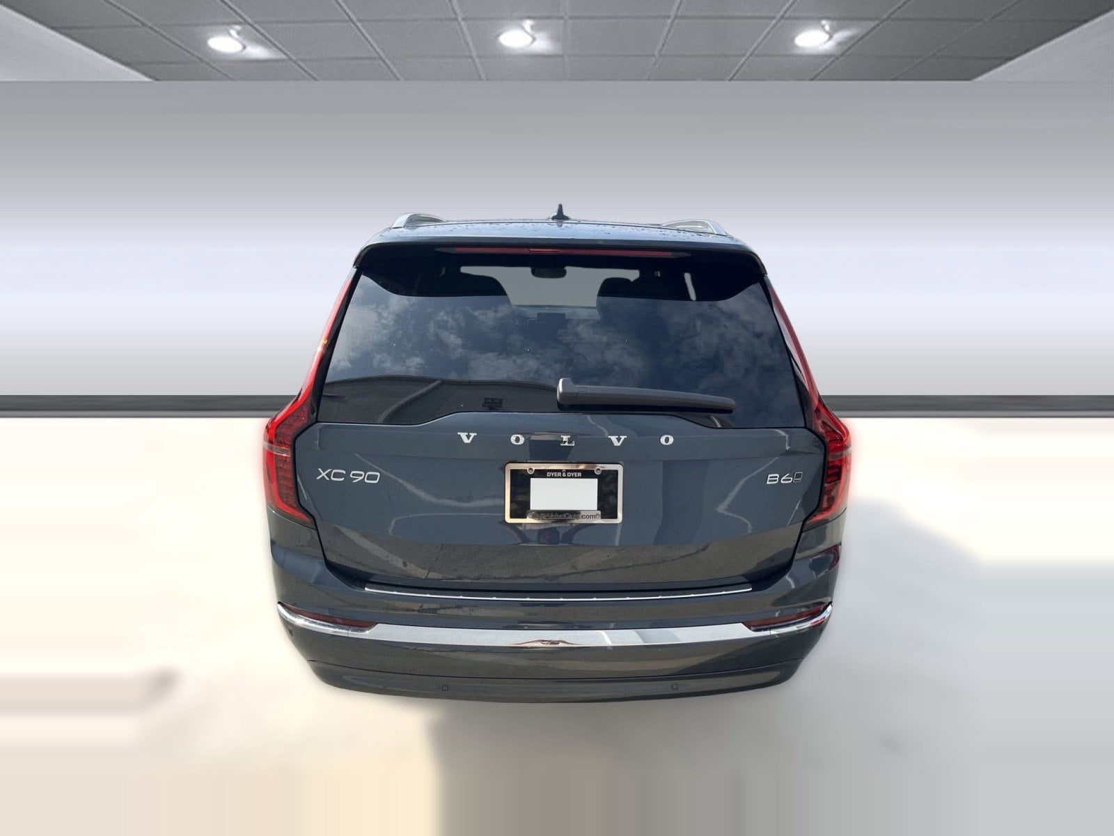2026 Volvo XC90 Plus - Photo 10