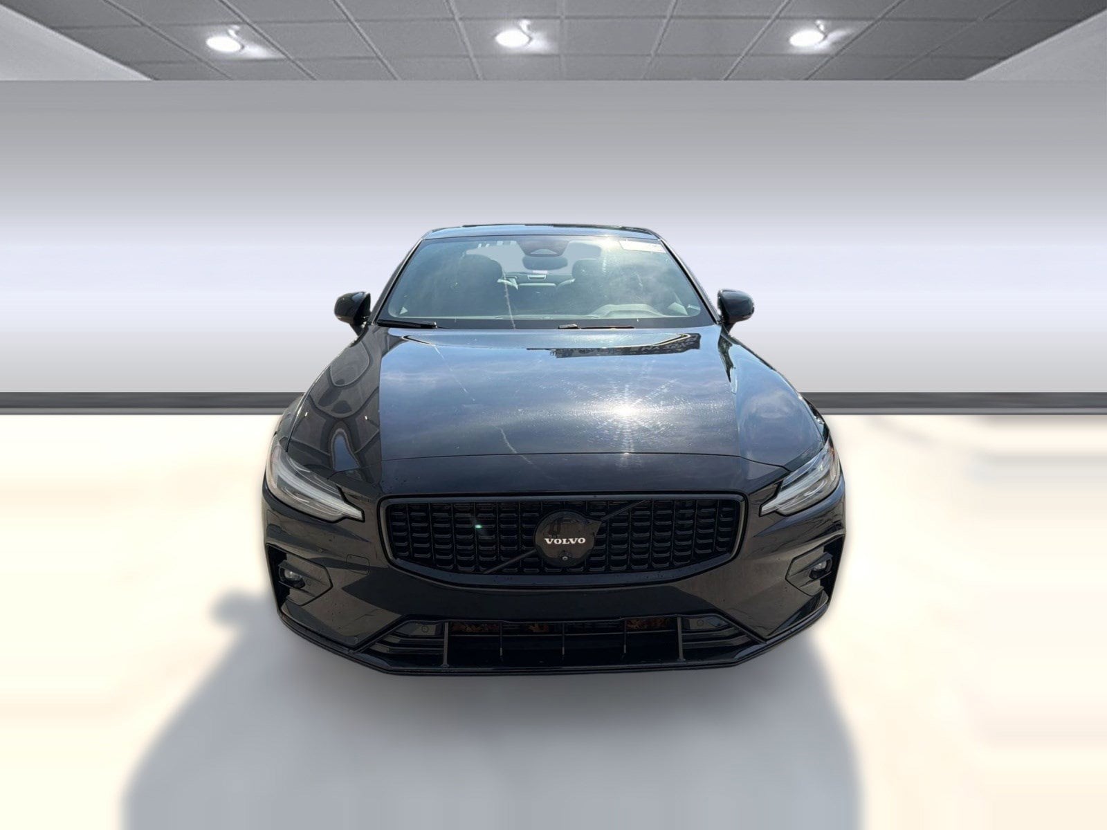 S60 Plus Black Edition Sedan