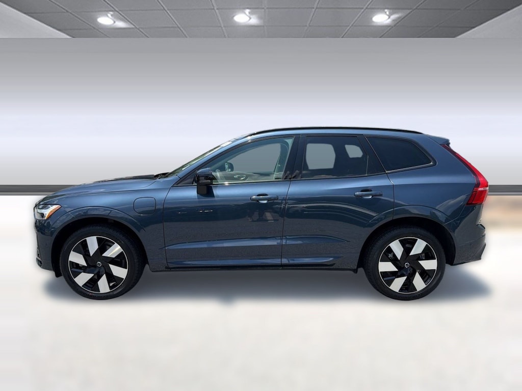 Used 2024 Volvo XC60 plug-in hybrid Plus Dark Theme SUV