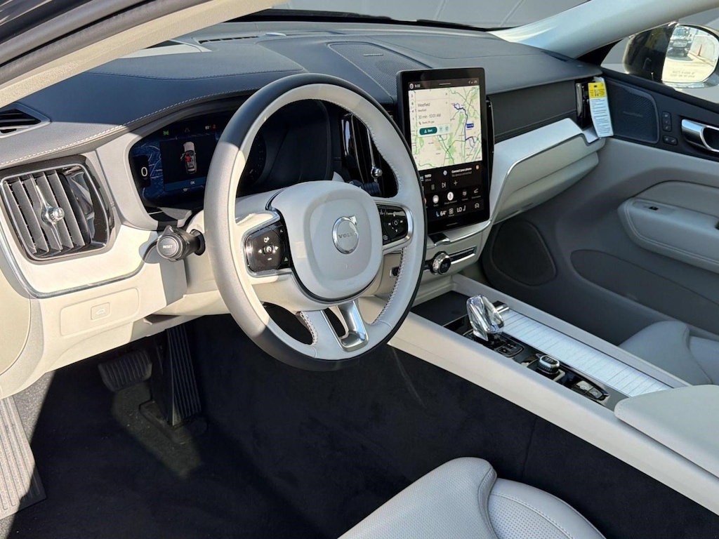 New 2026 Volvo XC60 B5 Ultra SUV