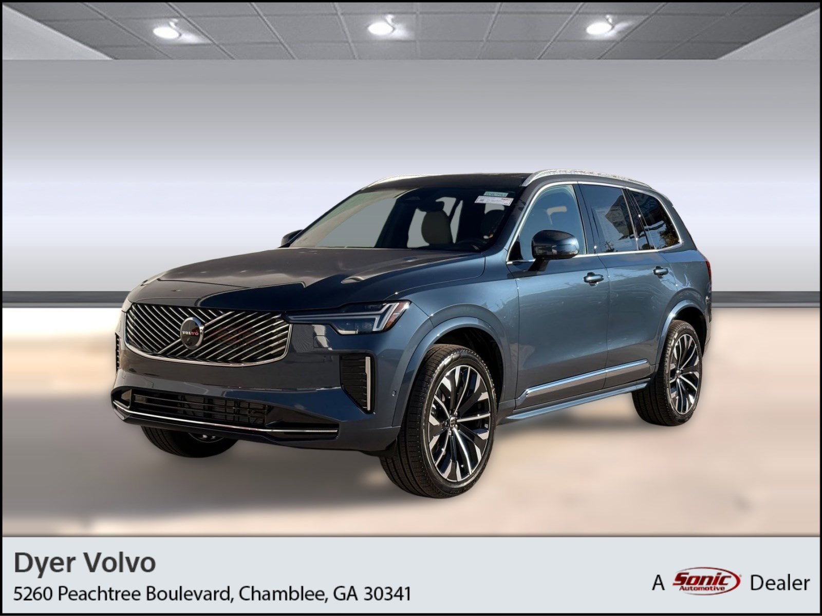 2026 Volvo XC90 Plus's photo
