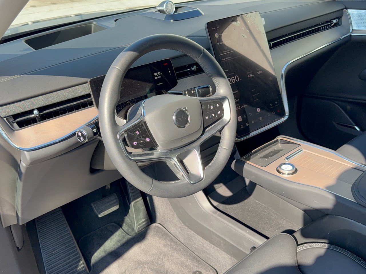 Certified 2025 Volvo EX90 Ultra SUV