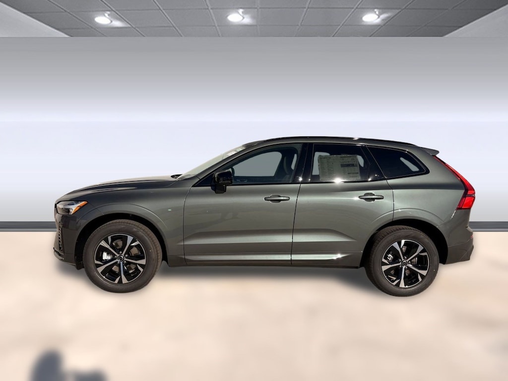 New 2026 Volvo XC60 B5 Core SUV