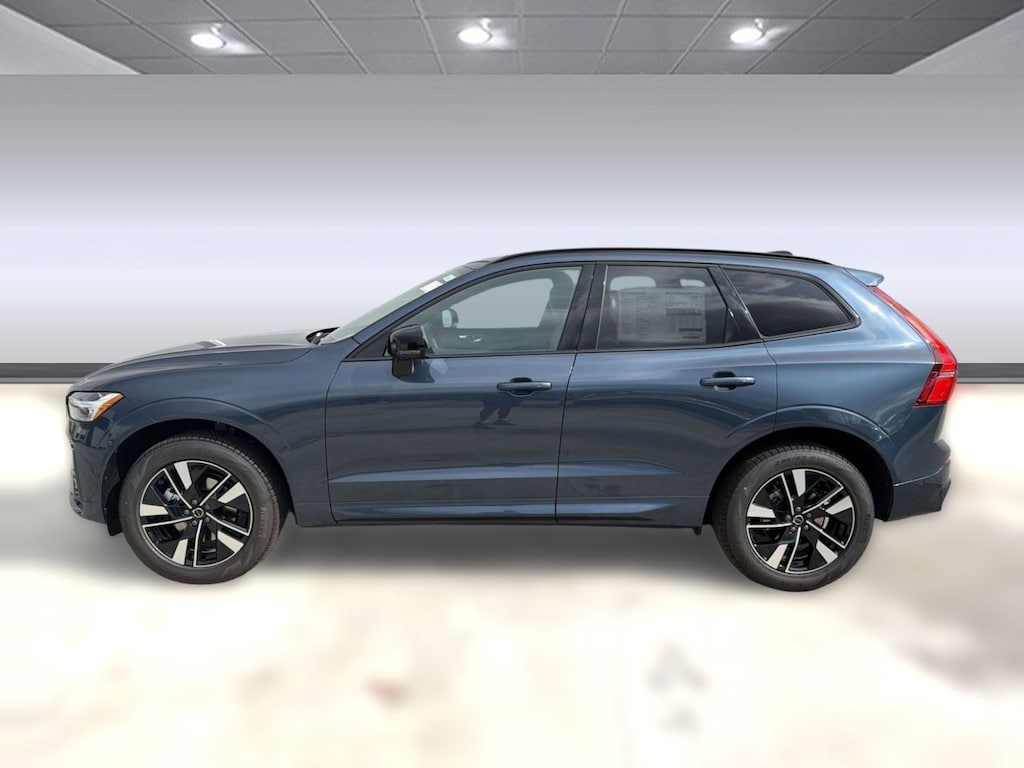 New 2026 Volvo XC60 B5 Plus SUV