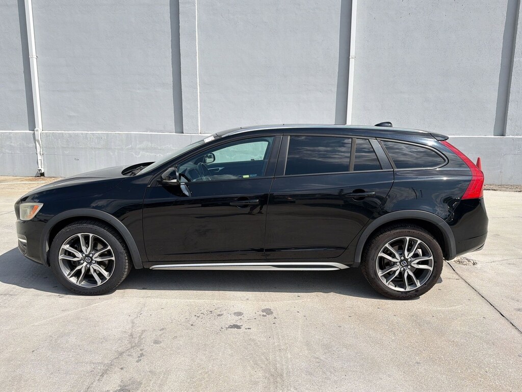 Used 2015 Volvo V60 Cross Country T5 Wagon