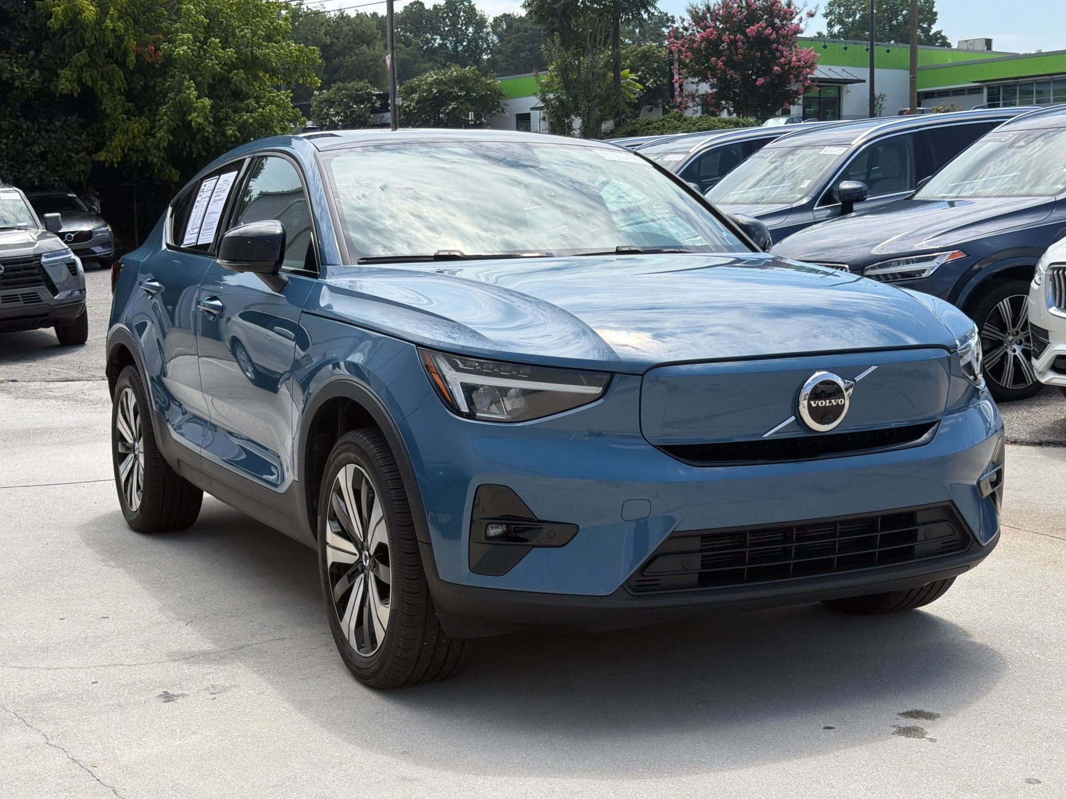 C40 Recharge Pure Electric Plus SUV