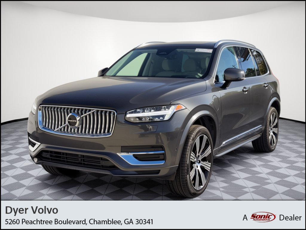 2025 Volvo XC90 plug-in hybrid