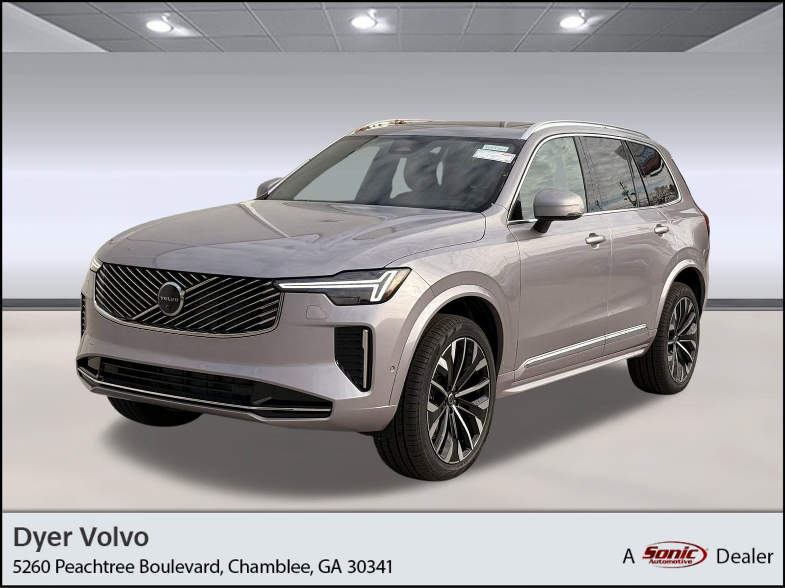 2026 Volvo XC90 Plus's photo