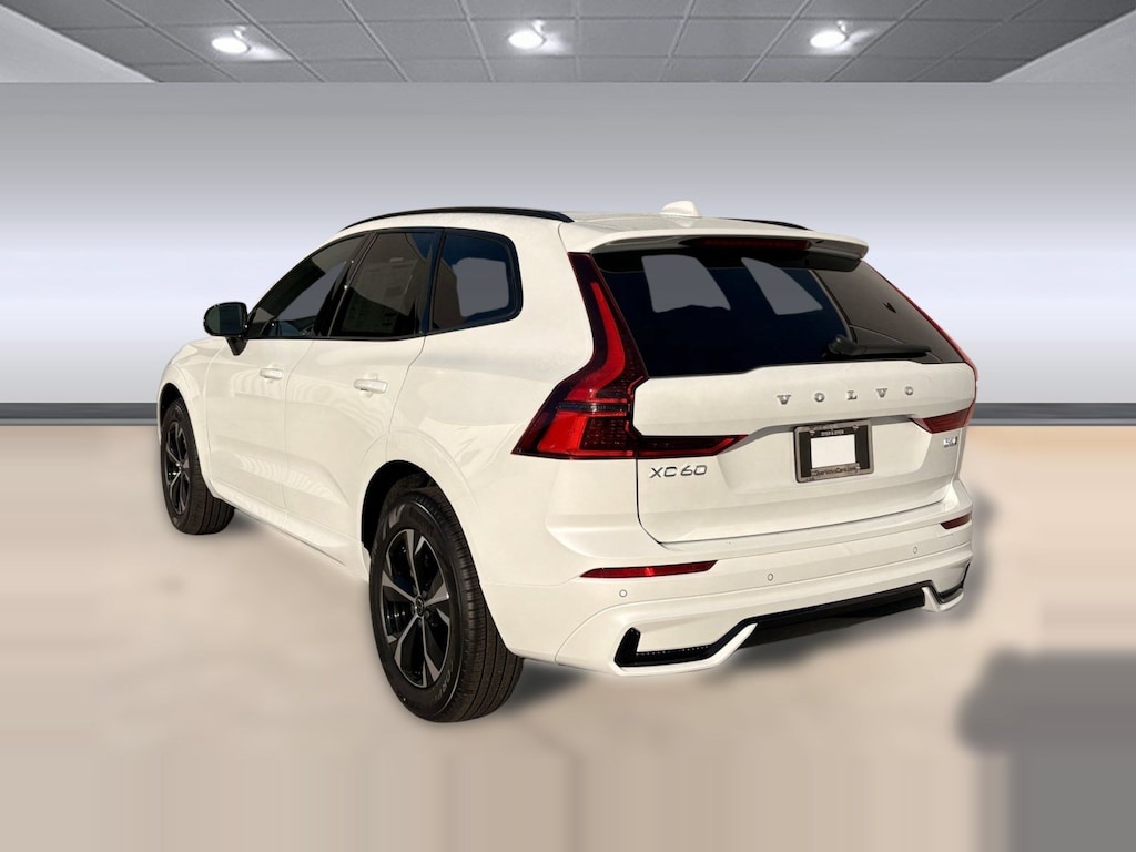 Used 2026 Volvo XC60 Core SUV