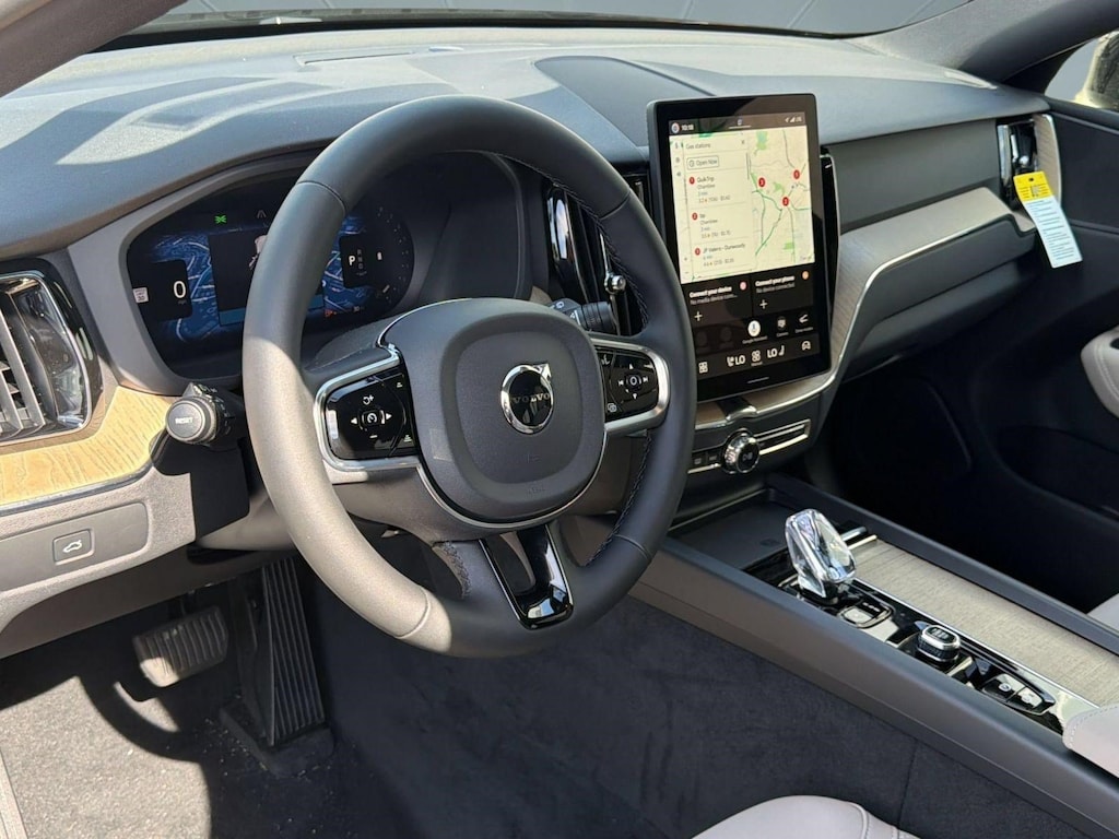 Used 2026 Volvo XC60 B5 Core SUV