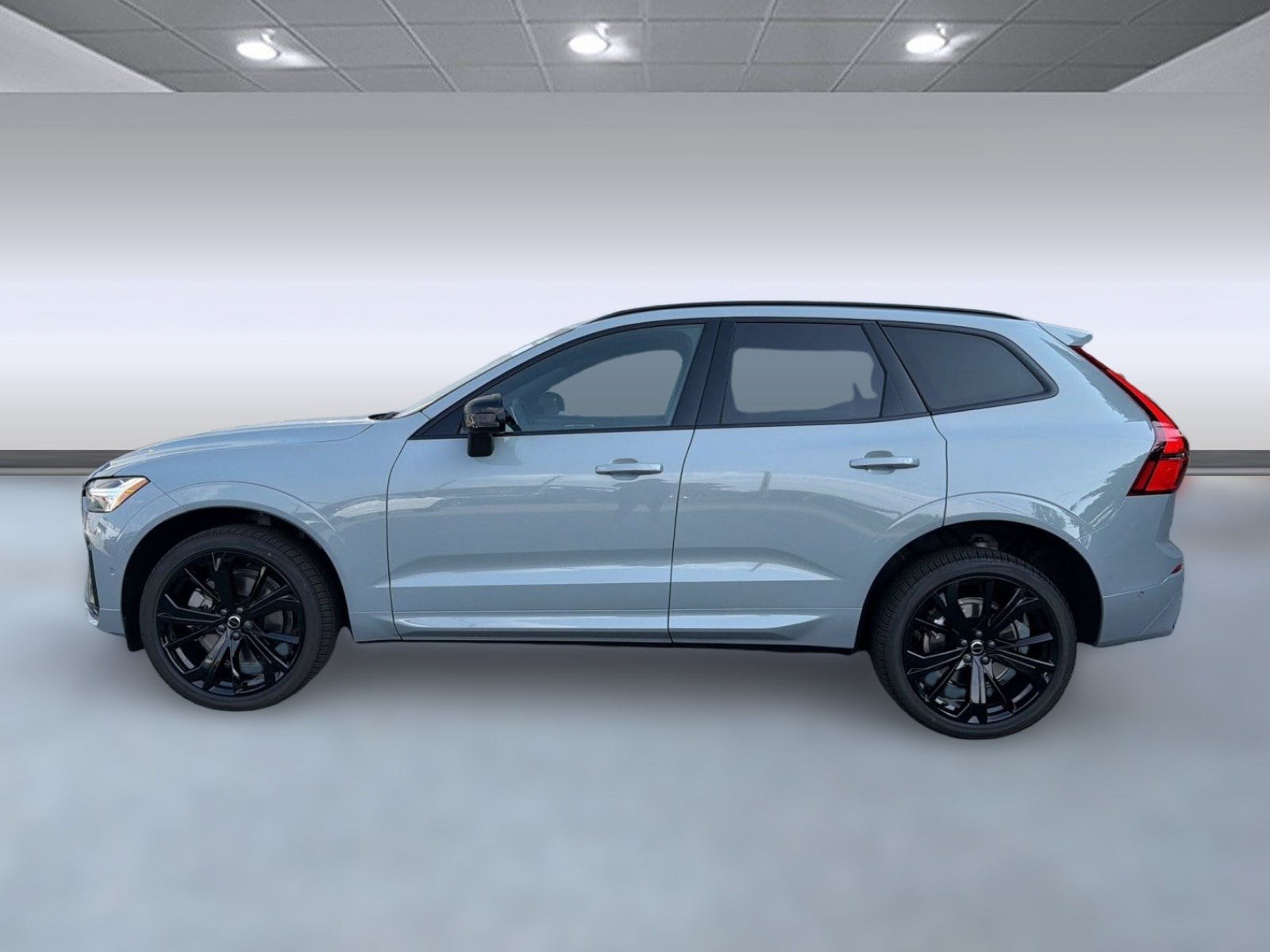 XC60 B5 Ultra Black Edition SUV