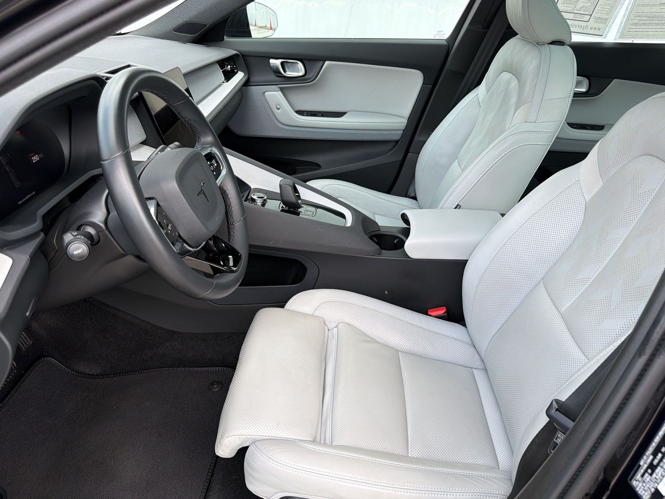 Polestar 2 Plus Hatchback