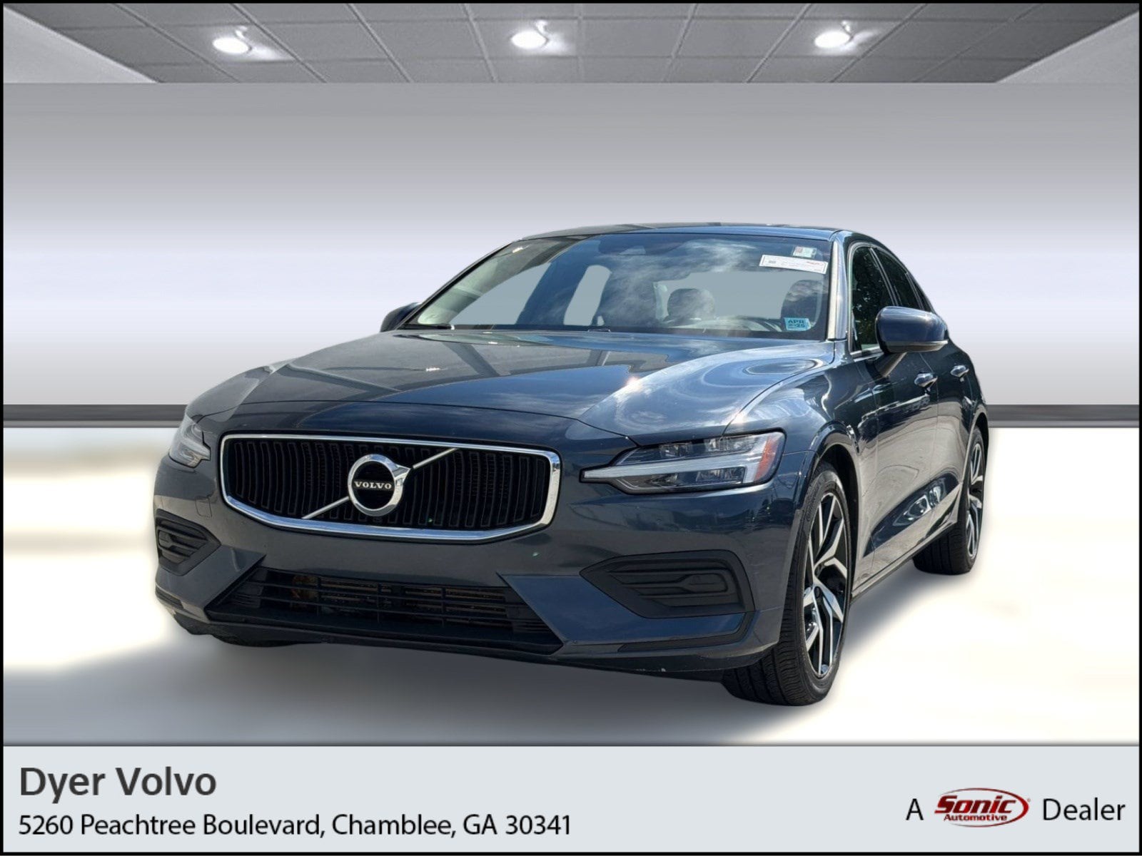 S60 Momentum Sedan