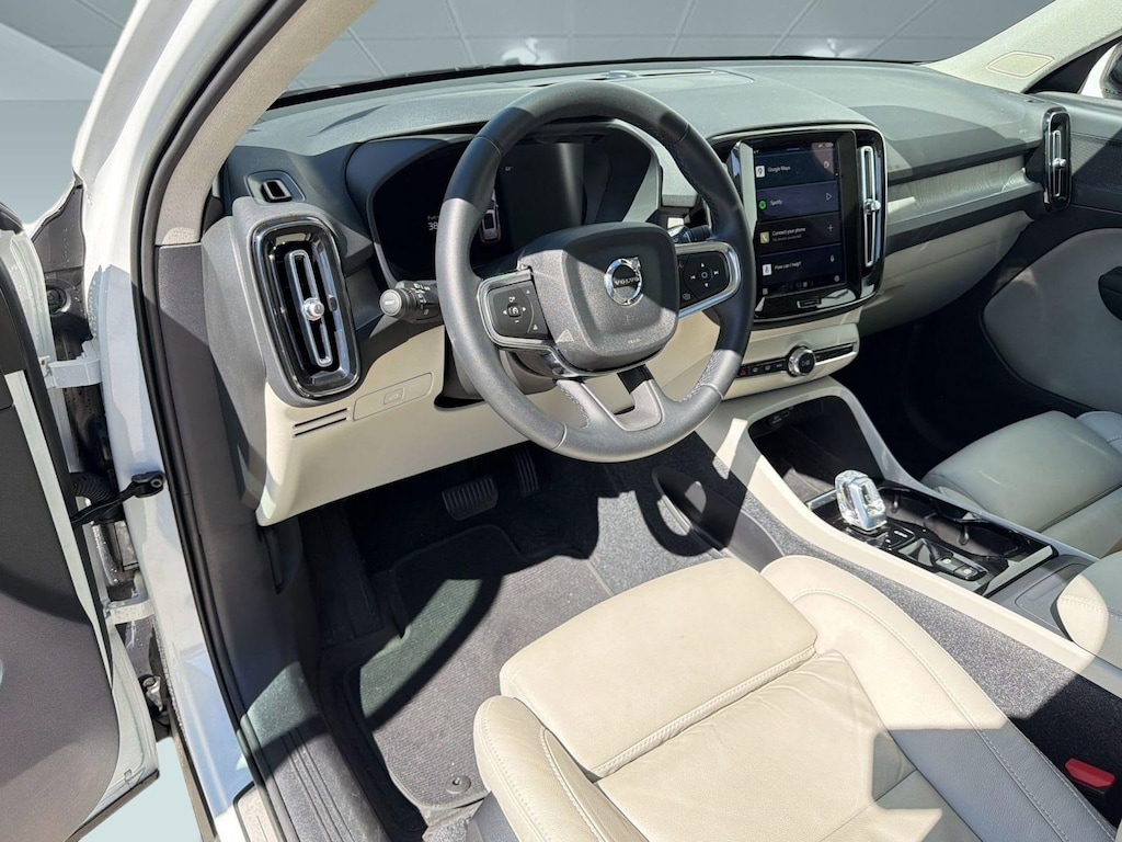 Certified 2023 Volvo XC40 Plus Dark Theme SUV