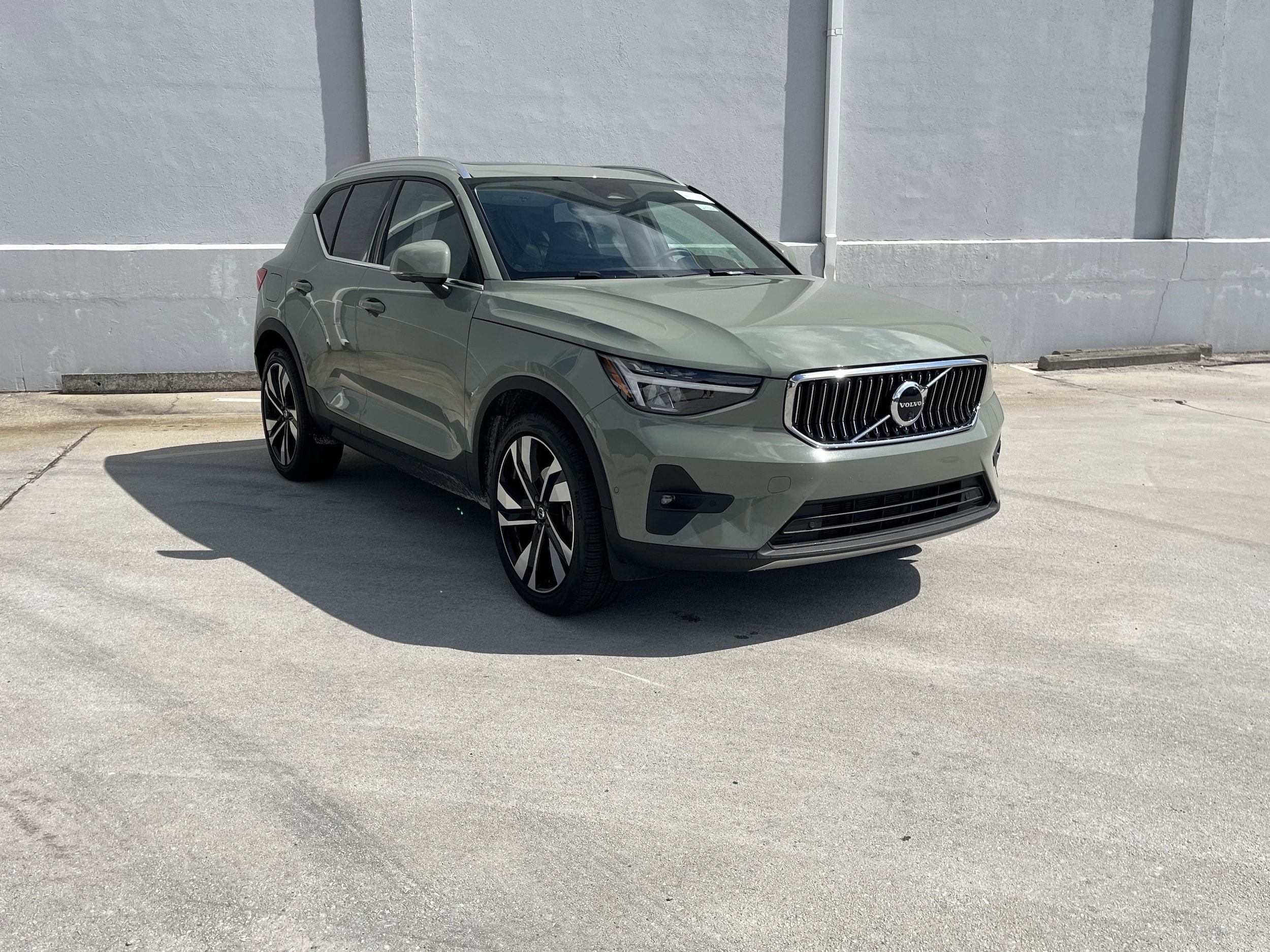 Certified 2025 Volvo XC40 Plus with VIN YV4L12UE6S2455628 for sale in Chamblee, GA