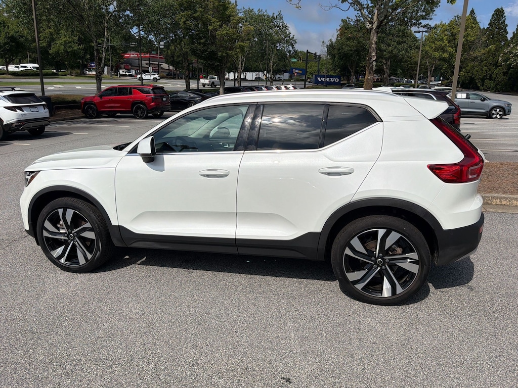 Used 2023 Volvo XC40 Plus Bright Theme SUV
