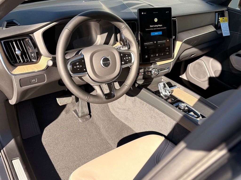 New 2026 Volvo XC60 B5 Plus SUV