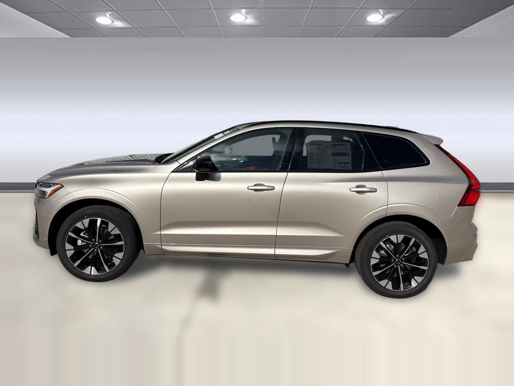 Used 2026 Volvo XC60 Plus SUV