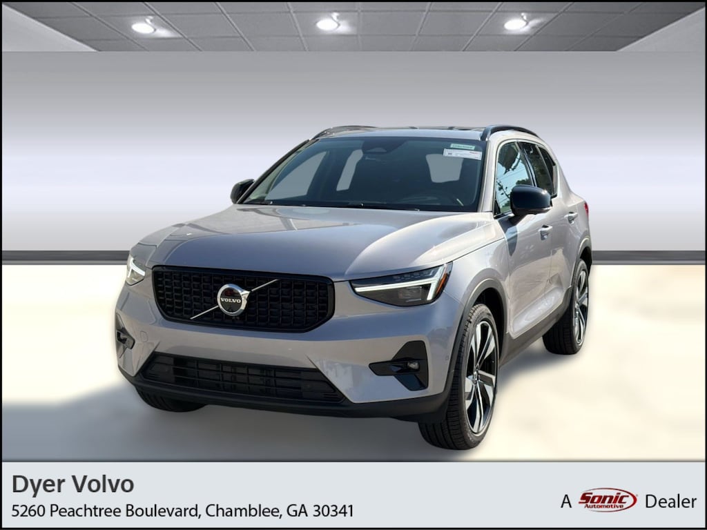 New 2026 Volvo XC40 B5 Ultra SUV