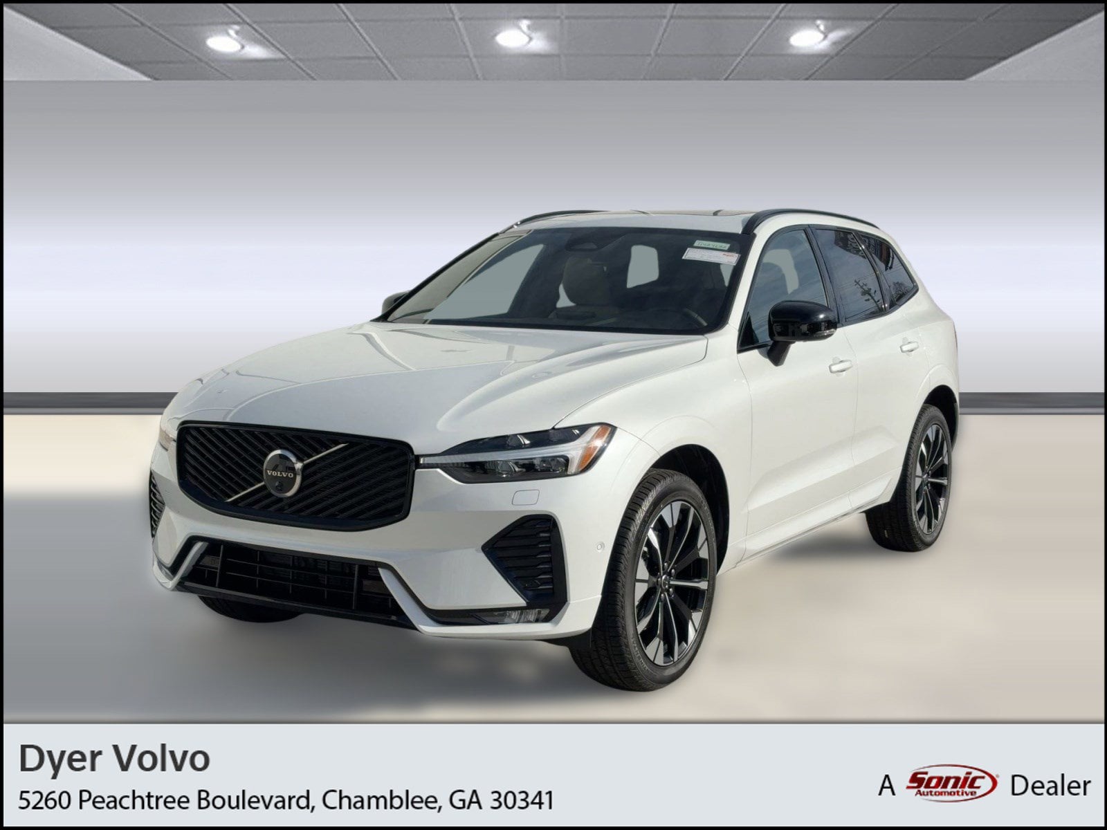 2026 Volvo XC60 Plus's photo