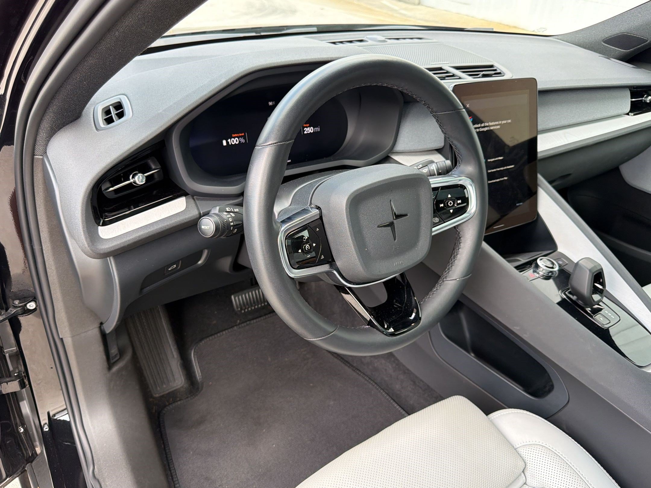 Polestar 2 Plus Hatchback