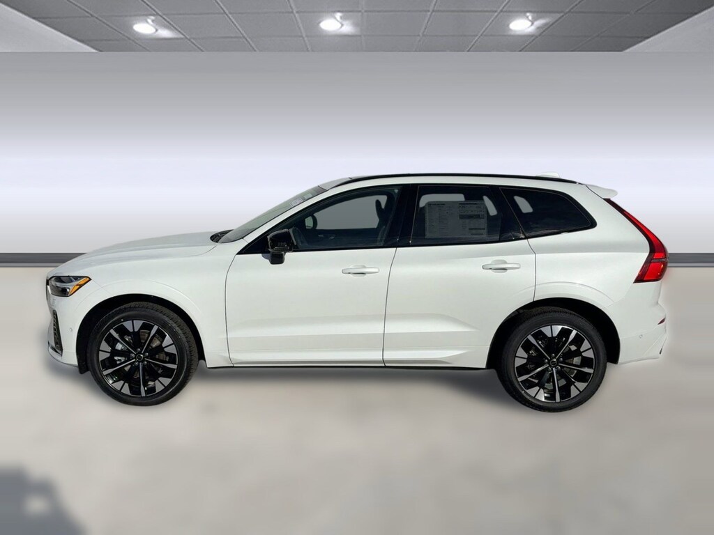 New 2026 Volvo XC60 B5 Plus SUV
