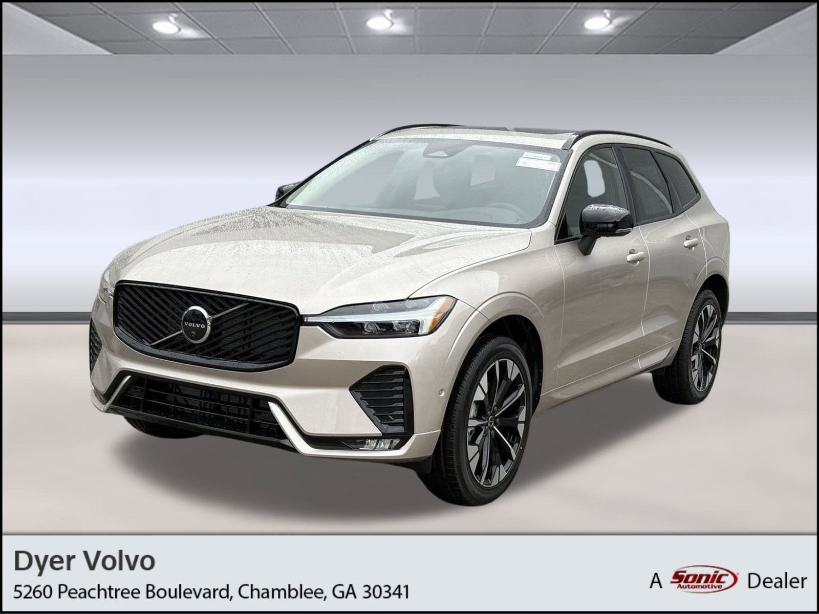 2026 Volvo XC60 Plus's photo