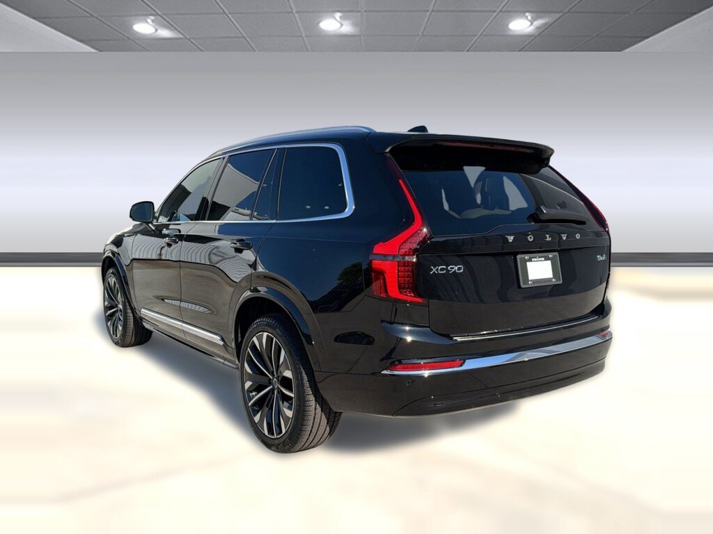 New 2026 Volvo XC90 B6 Plus 6-Seater SUV