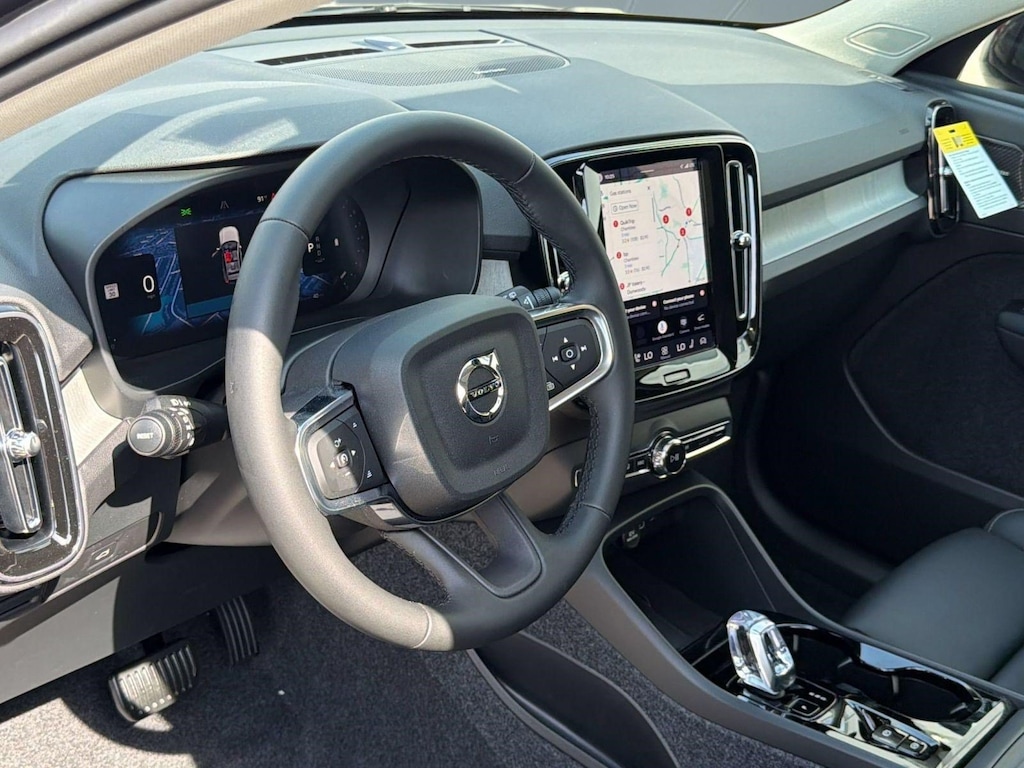 Used 2026 Volvo XC40 B5 Plus SUV
